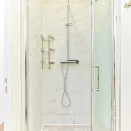 Apartment Elegant 2bd6p- Montorgueil