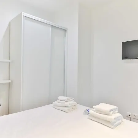 Elegant 2bd6p- Montorgueil Apartment